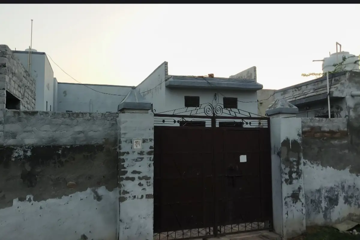 34 X 50 FEET CORNER HOUSE FOR RENT – ₹6,000 PER MONTH, TARANAGAR